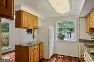 6449 Browsing Deer, Columbia, MD 21045 - photo 3