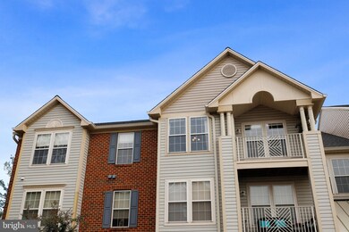 685 Winding Stream Way unit 301, Odenton, MD 21113 - photo 3