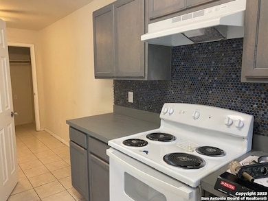 528 Wilcox Ave unit 1, San Antonio, TX 78211 - photo 3