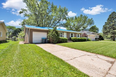 1520 Heather Dr, Aurora, IL 60506 - photo 2