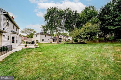 15269 Surrey House Way, Centreville, VA 20120 - photo 5