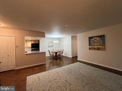 298 Old Forge Crossing, Devon, PA 19333 - photo 4