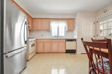 31 Kevin Dr, North Dartmouth, MA 02747 - photo 7