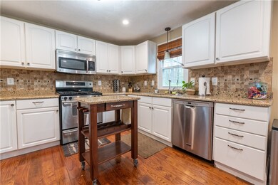 2 Sandy Way, Cumberland, RI 02864 - photo 6