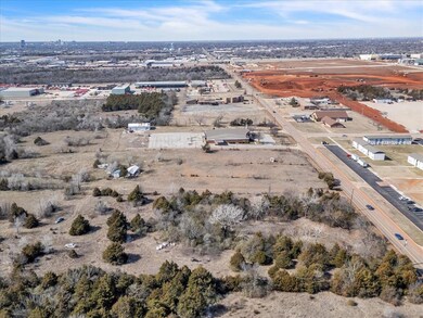 Aerial view of property and surrounding area