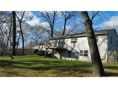 2 Lazywood Ln, Warwick, RI 02889 - photo 4