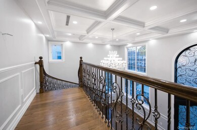 40-41 202nd St, Bayside, NY 11361 - photo 5