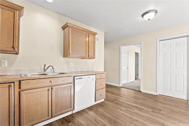 923 N 7th St, Atchison, KS 66002 - photo 2