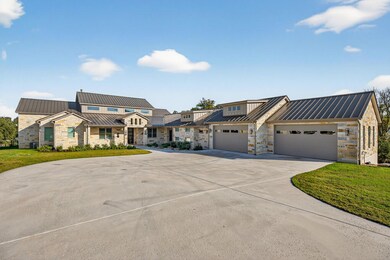 1011 Moss Downs Dr, Marble Falls, TX 78654 - photo 3