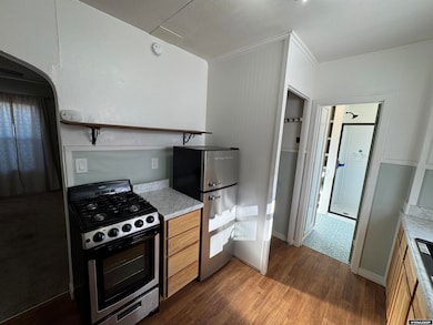 315 N 7th St E, Riverton, WY 82501 - photo 5