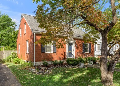 717 Henry Clay Blvd, Lexington, KY 40505 - photo 2