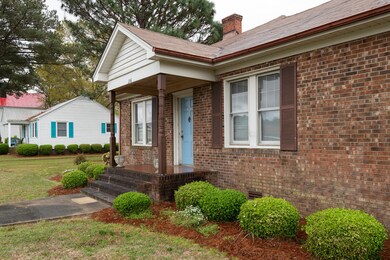 266 Sylvania St, Winterville, NC 28590 - photo 4