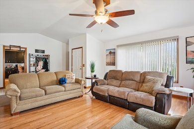 11-5695-Hinkley-Rd-Stockbridge-MI-49285-
