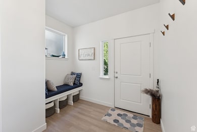 1633 W Rockaway Ln, West Jordan, UT 84088 - photo 5