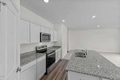 05 - Kitchen