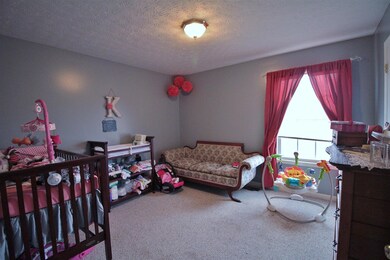 216 Warren Cir, Shelbyville, TN 37160 - photo 4