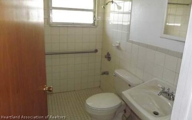 831 Lake Dr E, Lake Placid, FL 33852 - photo 6