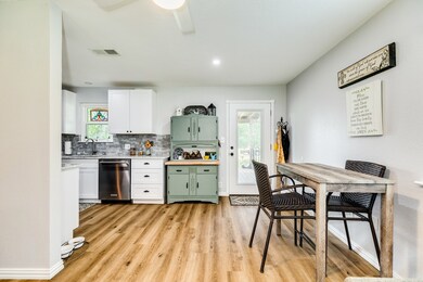 7411 County Road 172, Alvin, TX 77511 - photo 7