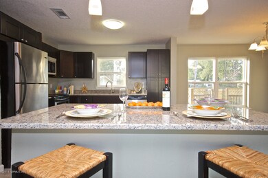 6826 Waikiki Rd, Jacksonville, FL 32216 - photo 5