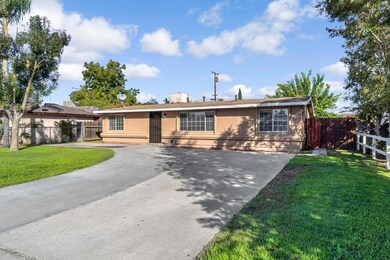 27331 Perkins Rd, Madera, CA 93637 - photo 2