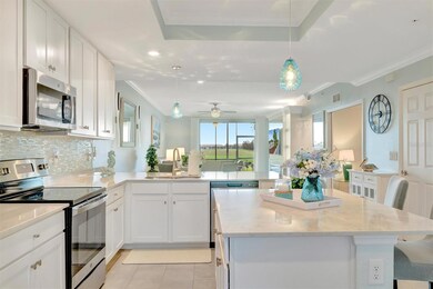 5664 Palmer Cir unit 105, Lakewood Ranch, FL 34211 - photo 3