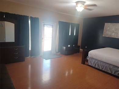 15217 Windward Dr unit 302, Corpus Christi, TX 78418 - photo 5