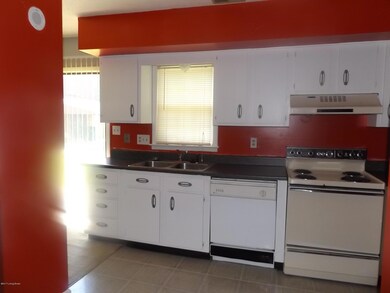 8205 Damascus Cir C1 006