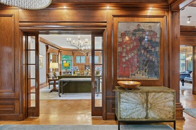 2218 W Lake of the Isles Pkwy, Minneapolis, MN 55405 - photo 5