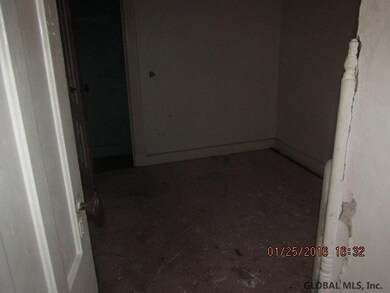 220 Spruce St, Albany, NY 12210 - photo 5