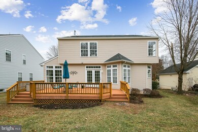 9802 Darcy Forest Dr, Silver Spring, MD 20910 - photo 3