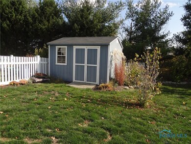 1212 Lillian Ln, Wauseon, OH 43567 - photo 4