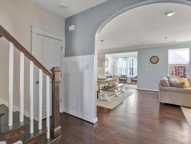Foyer- Hardwood Floors, 9 Ft.Ceiling, Board and Ba