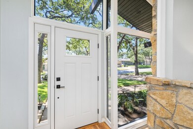 712 Thousand Oaks Dr, Hurst, TX 76054 - photo 7