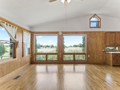 280 Division Ln, Poolville, TX 76487 - photo 5