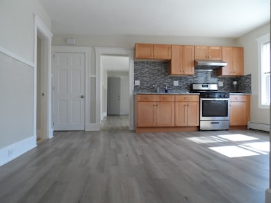 17 Sewall St unit 3, Somerville, MA 02145 - photo 2