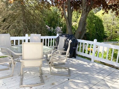 21 Acorn Dr, Holden, MA 01520 - photo 6