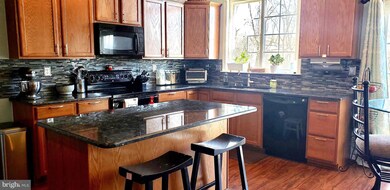 1418 Kummerer Rd, Pottstown, PA 19464 - photo 4