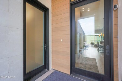 4-web-or-mls-DSC09898