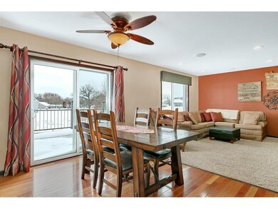 Dining / Living