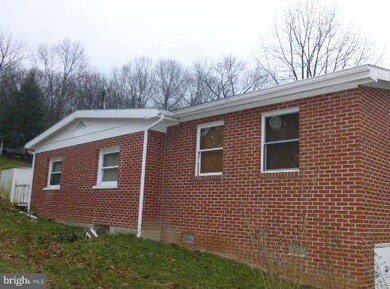 0 Southerly S-D unit 1003384514, Moorefield, WV 26836 - photo 2