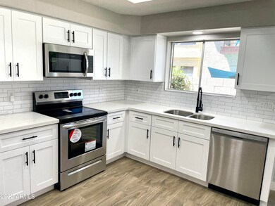 Kitchen 6
