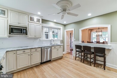 4300 Cedar Ln, Drexel Hill, PA 19026 - photo 7