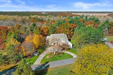 152 Maple Bluff Rd, Stevens Point, WI 54482 - photo 3