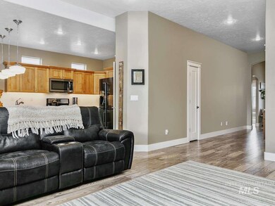 16451 N Putting Ct, Nampa, ID 83687 - photo 7