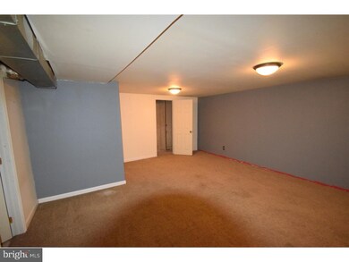 606 Turf Ln, Conshohocken, PA 19428 - photo 6