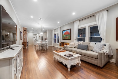 1028 E 14th St, Houston, TX 77009 - photo 6