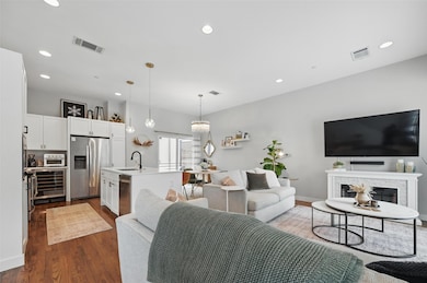 2280 N Fitzhugh Ave unit 30, Dallas, TX 75204 - photo 7