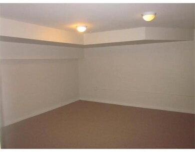 72 Hamilton St unit 3, Cambridge, MA 02139 - photo 6