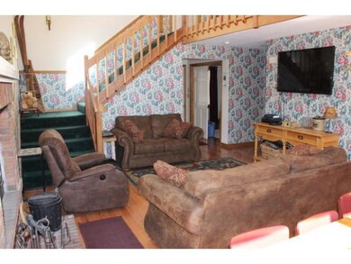 146 Forest Ridge Dr unit 1, Lincoln, NH 03251 - photo 3