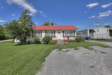 104 Wood St, Shelbyville, TN 37160 - photo 3